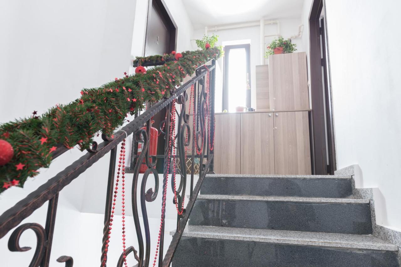 בוקרשט Romexpo Apartment Luxury - Aproape De Centru Si Parc Herastrau! מראה חיצוני תמונה