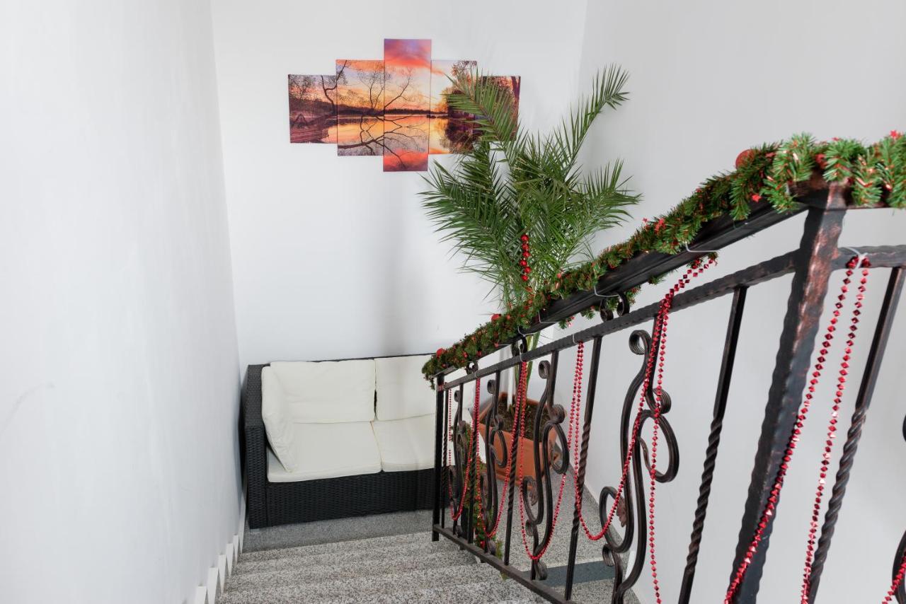 בוקרשט Romexpo Apartment Luxury - Aproape De Centru Si Parc Herastrau! מראה חיצוני תמונה