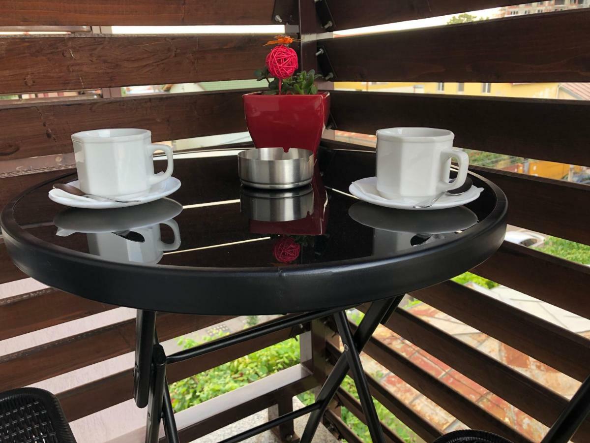 בוקרשט Romexpo Apartment Luxury - Aproape De Centru Si Parc Herastrau! מראה חיצוני תמונה