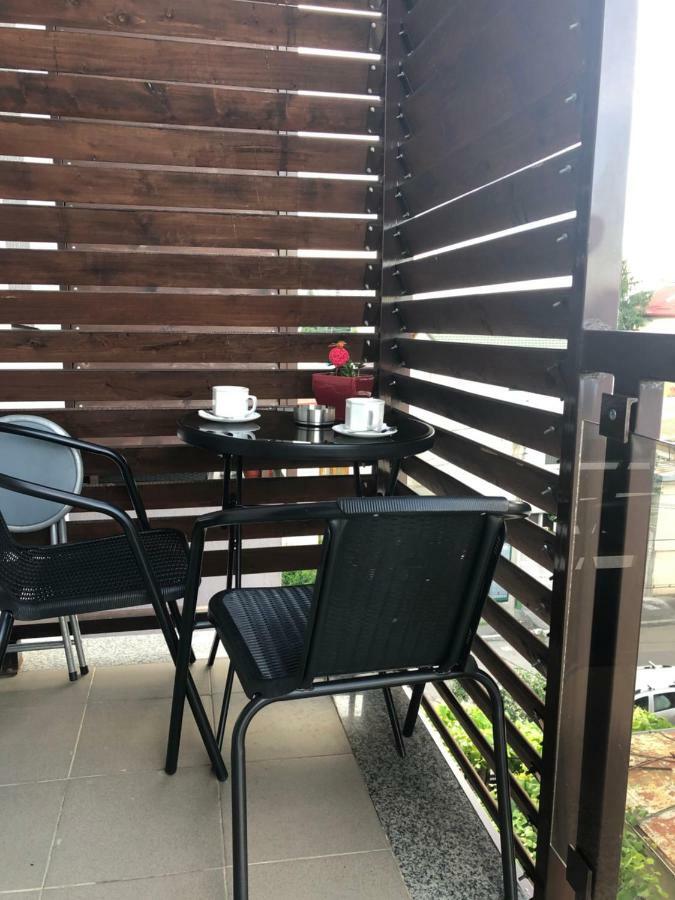 בוקרשט Romexpo Apartment Luxury - Aproape De Centru Si Parc Herastrau! מראה חיצוני תמונה